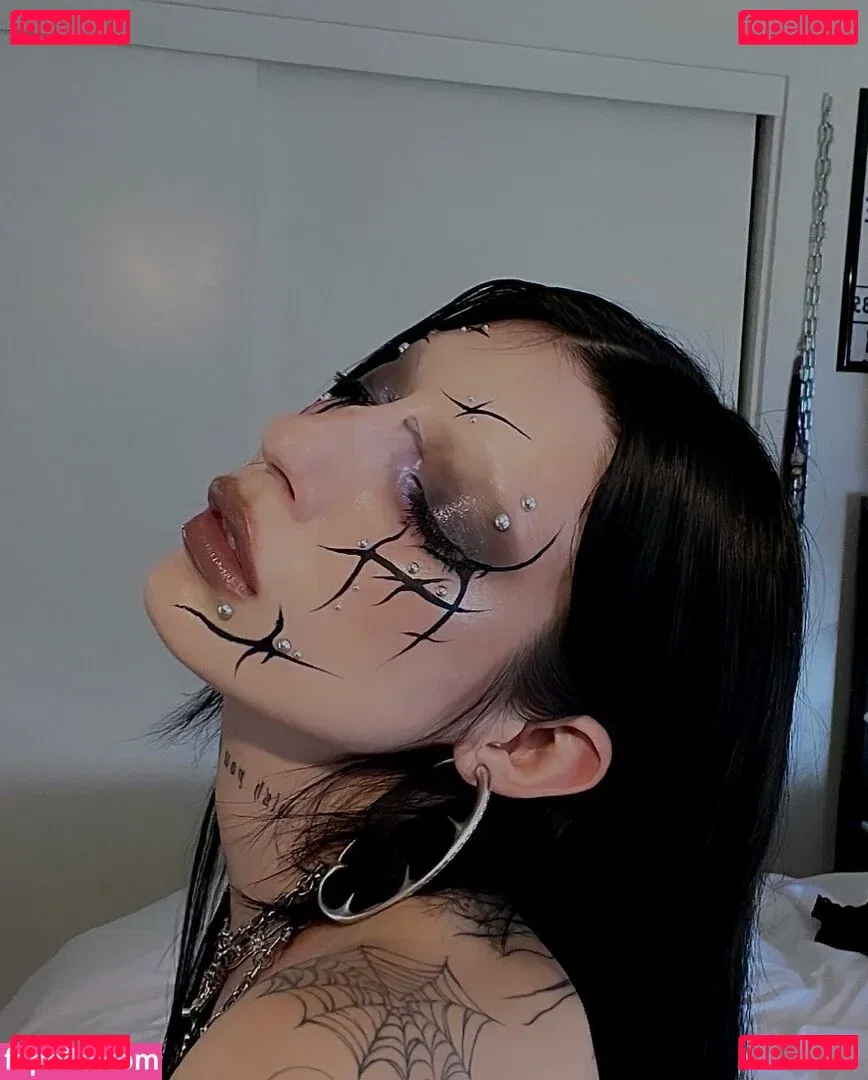 DeathbyRomy Onlyfans Photo Gallery 