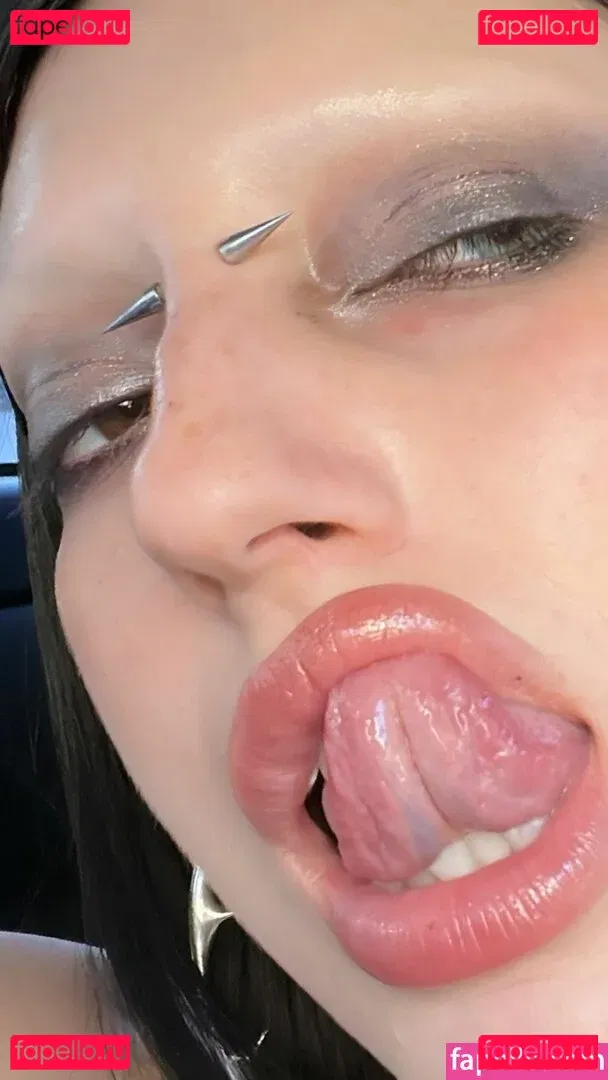 DeathbyRomy Onlyfans Photo Gallery 