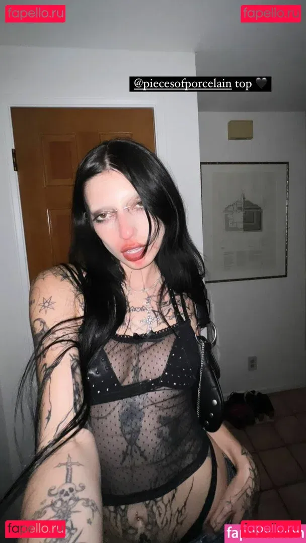 DeathbyRomy Onlyfans Photo Gallery 