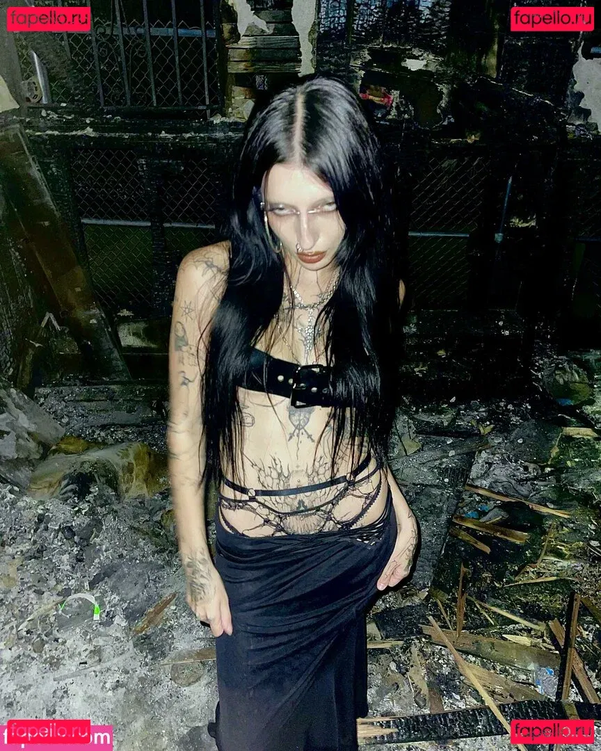 DeathbyRomy Onlyfans Photo Gallery 