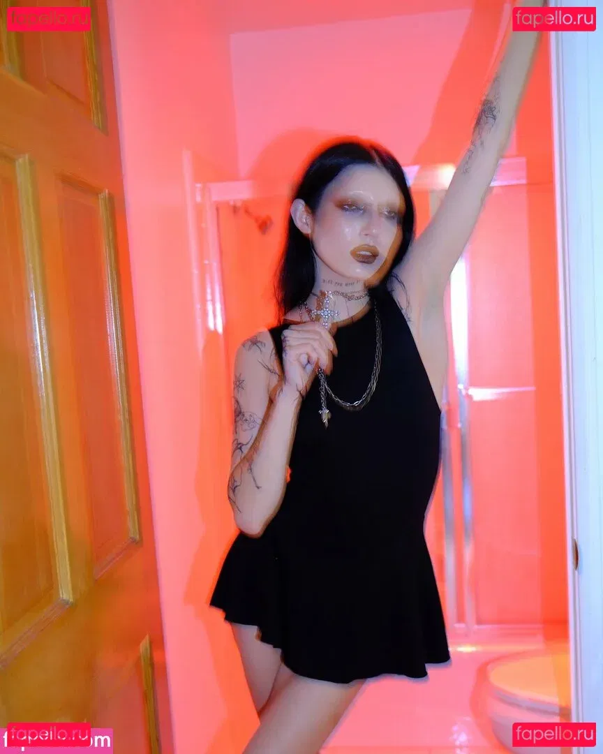 DeathbyRomy Onlyfans Photo Gallery 