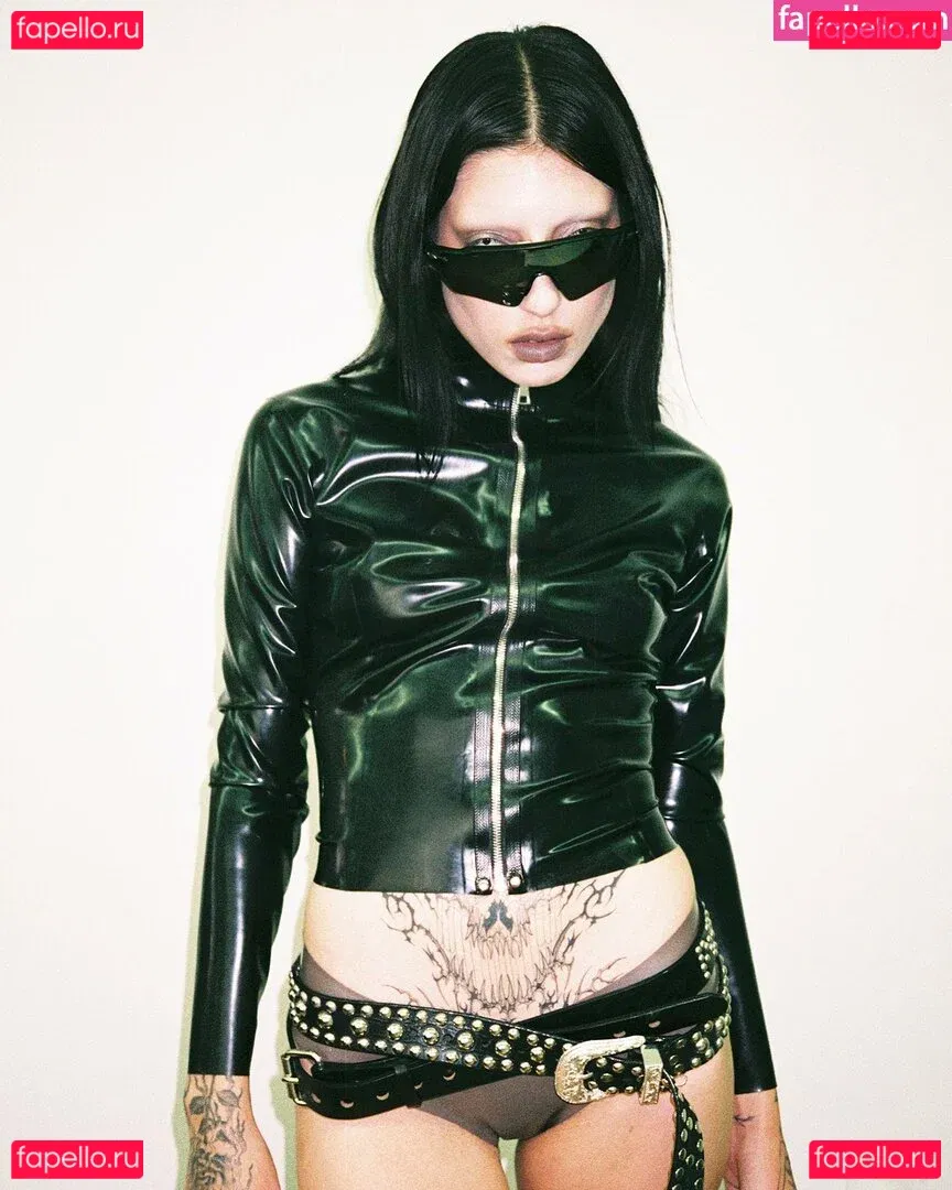 DeathbyRomy Onlyfans Photo Gallery 