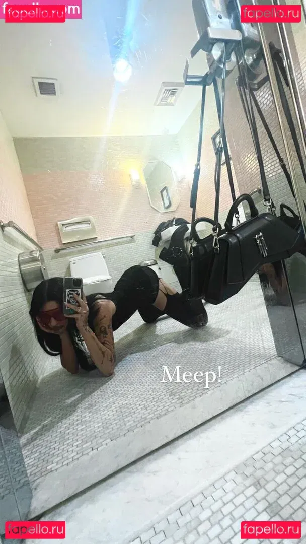 DeathbyRomy Onlyfans Photo Gallery 