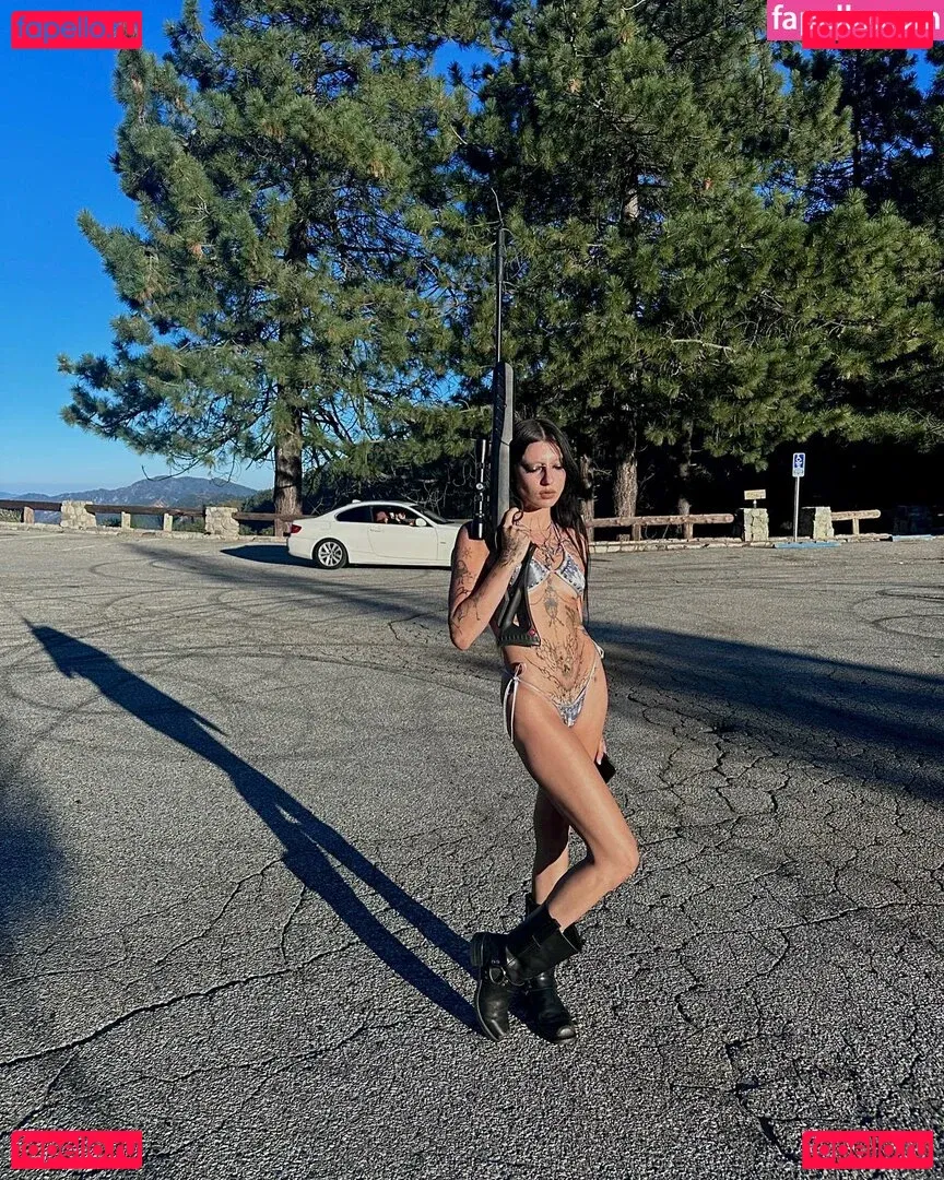 DeathbyRomy Onlyfans Photo Gallery 