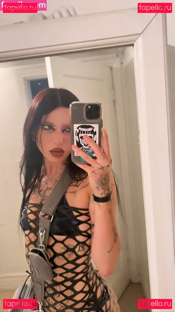 DeathbyRomy Onlyfans Photo Gallery 