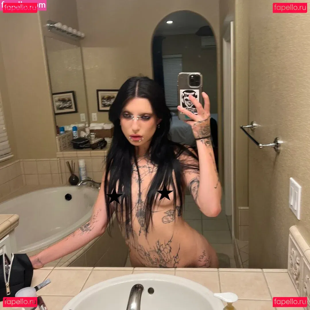 DeathbyRomy Onlyfans Photo Gallery 