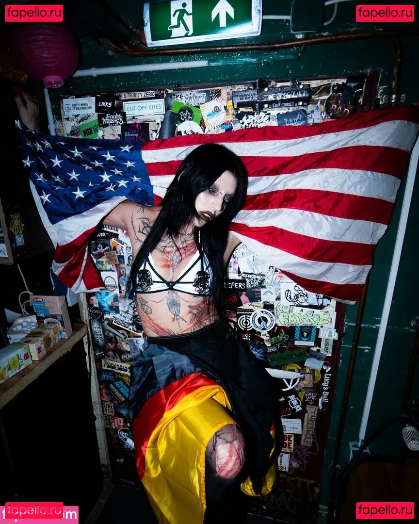 DeathbyRomy Onlyfans Photo Gallery 