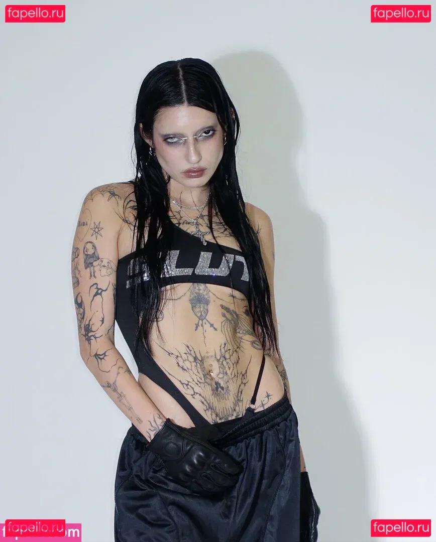 DeathbyRomy Onlyfans Photo Gallery 