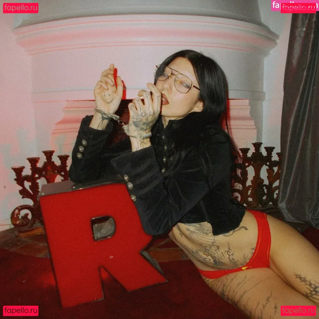 DeathbyRomy Onlyfans Photo Gallery 