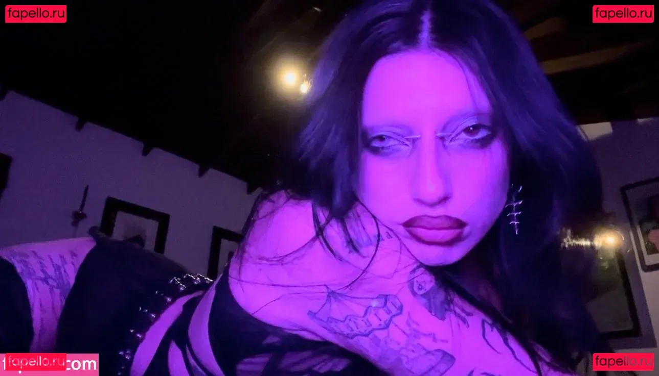 DeathbyRomy Onlyfans Photo Gallery 