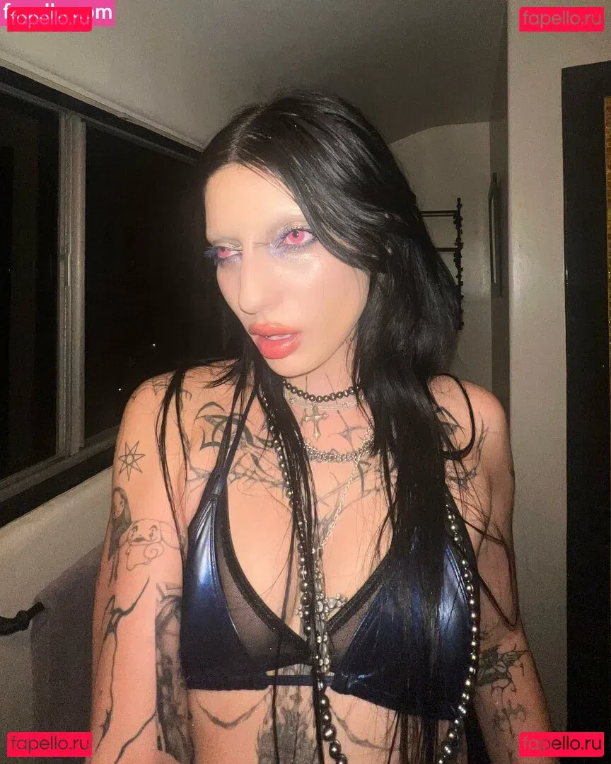 DeathbyRomy Onlyfans Photo Gallery 