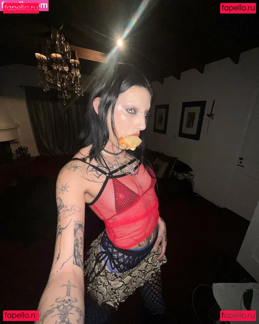 DeathbyRomy Onlyfans Photo Gallery 