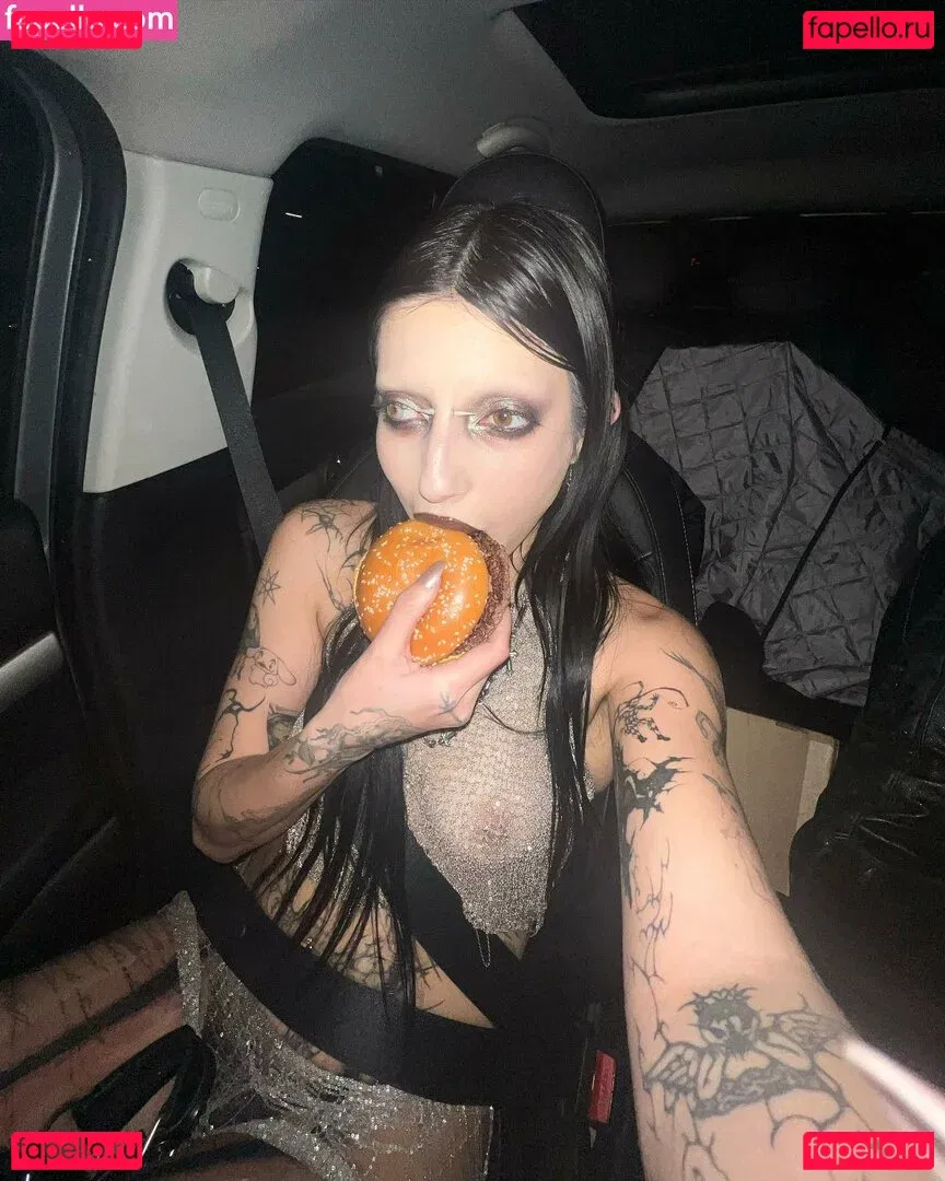 DeathbyRomy Onlyfans Photo Gallery 