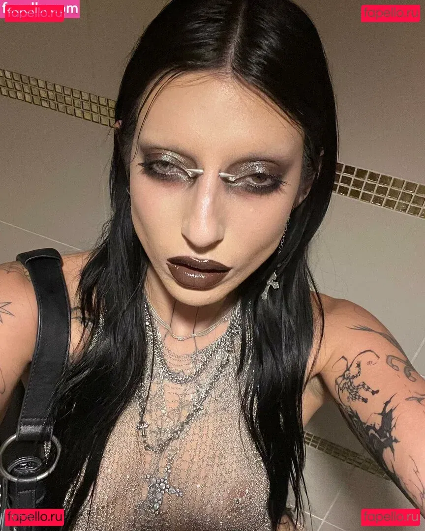 DeathbyRomy Onlyfans Photo Gallery 