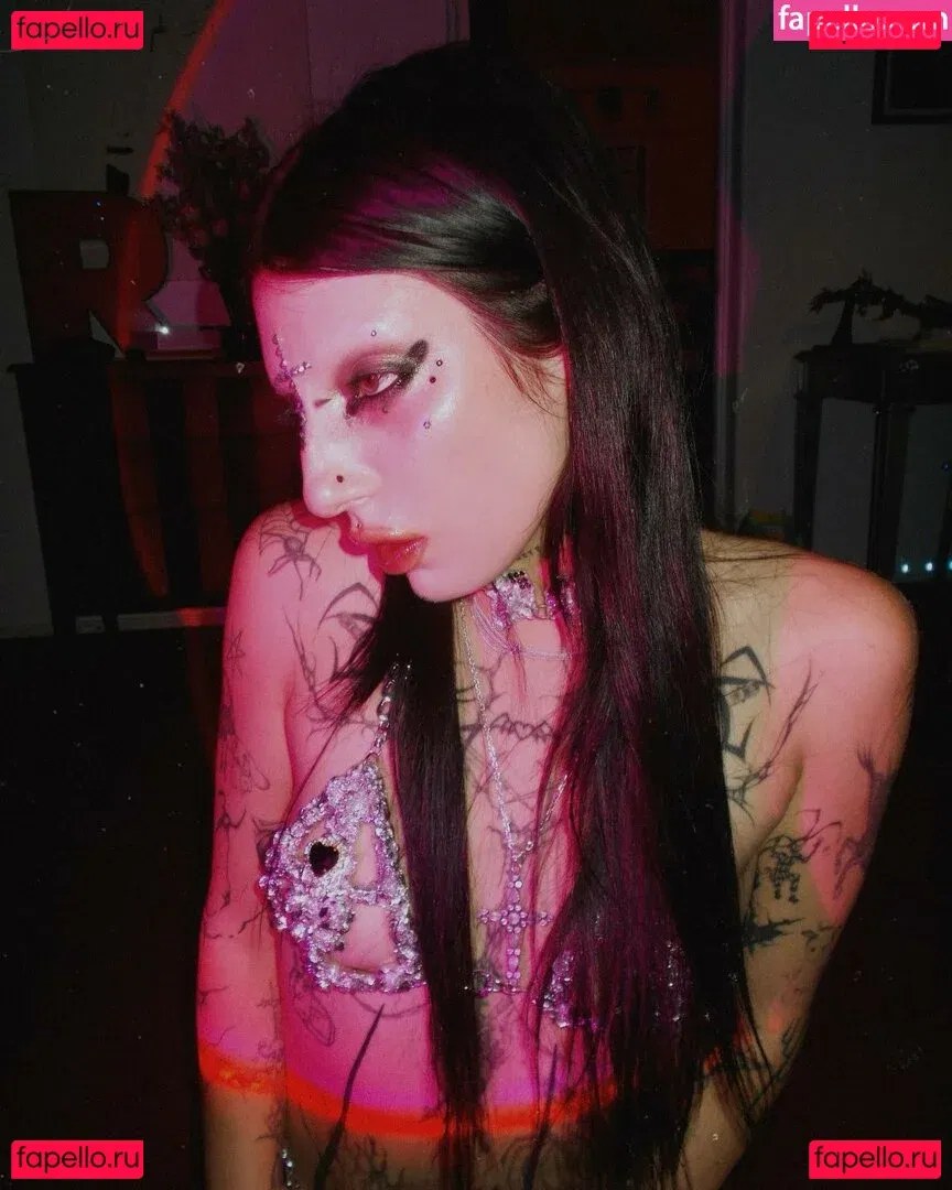 DeathbyRomy Onlyfans Photo Gallery 