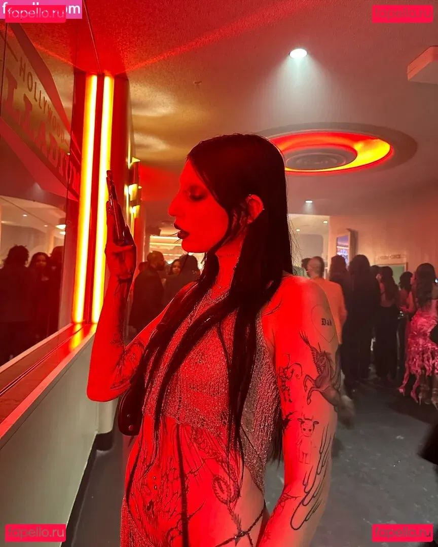 DeathbyRomy Onlyfans Photo Gallery 