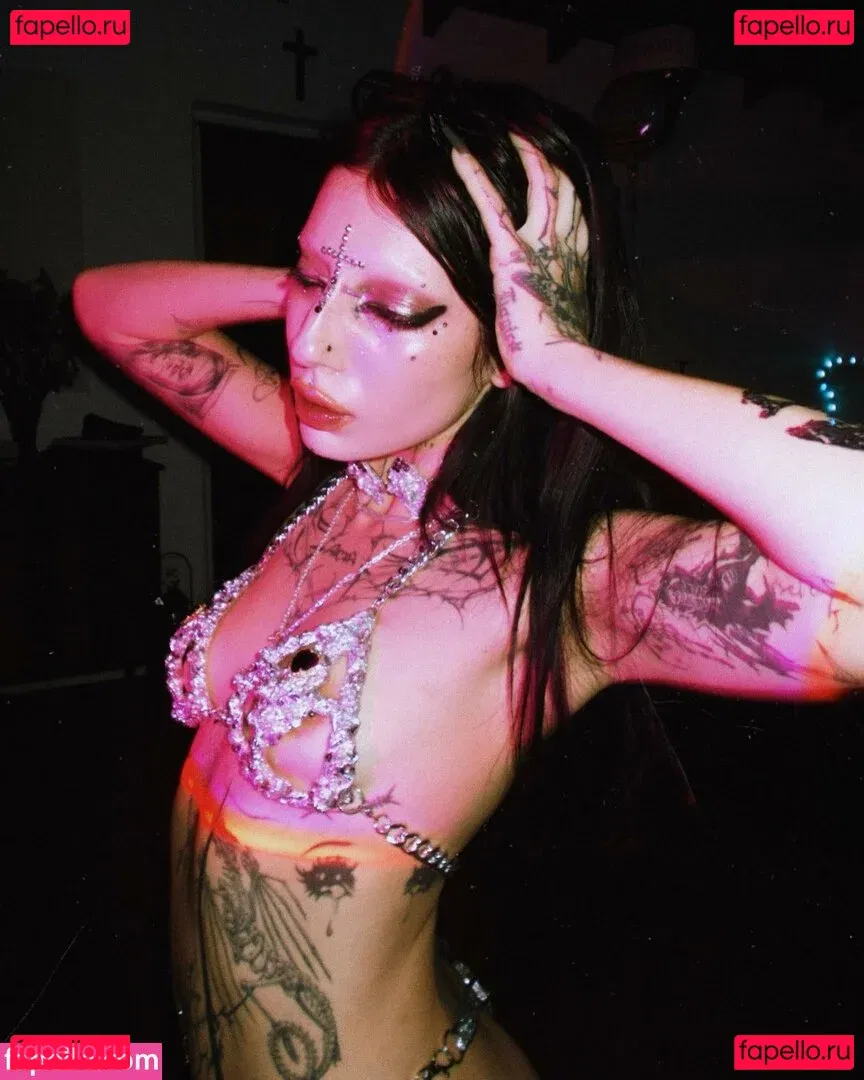 DeathbyRomy Onlyfans Photo Gallery 