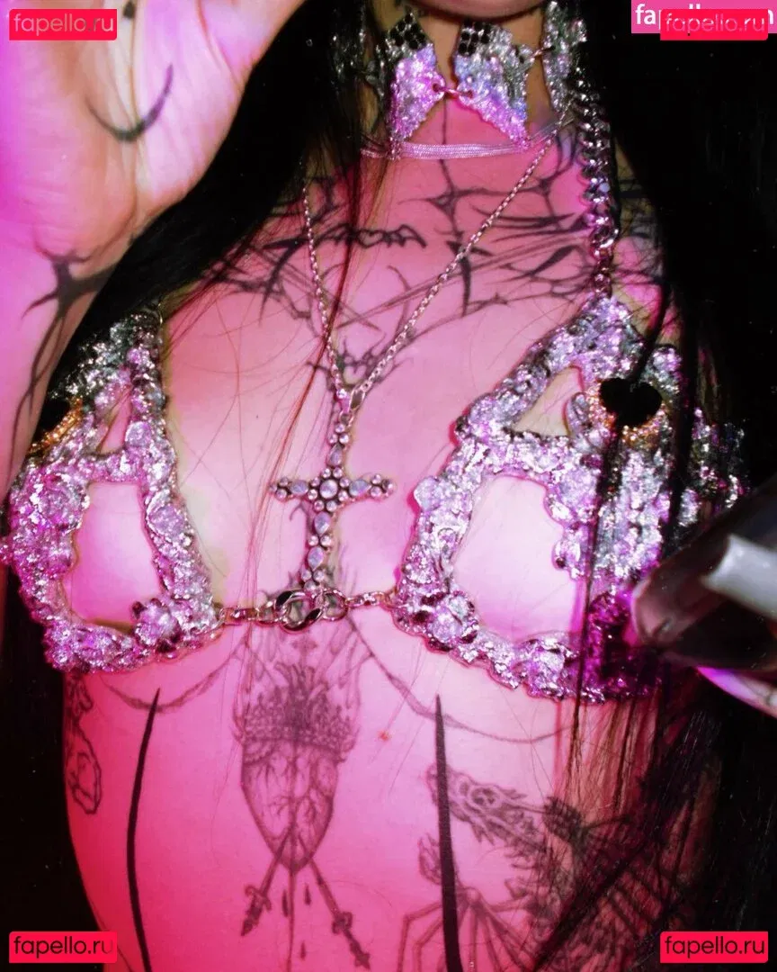 DeathbyRomy Onlyfans Photo Gallery 