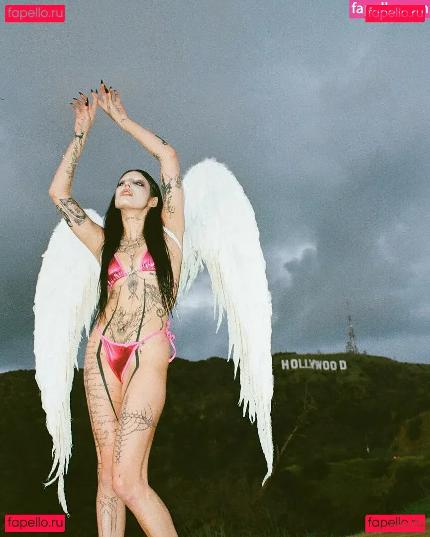 DeathbyRomy Onlyfans Photo Gallery 