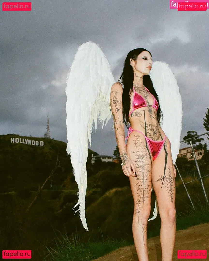 DeathbyRomy Onlyfans Photo Gallery 