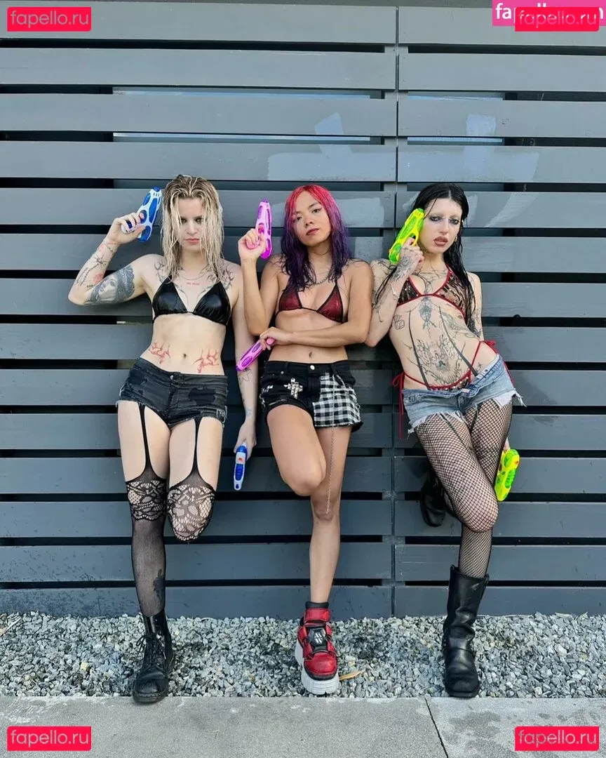 DeathbyRomy Onlyfans Photo Gallery 