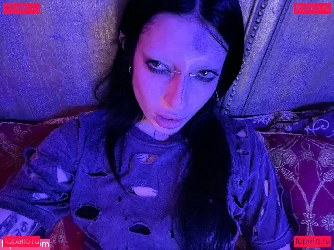 DeathbyRomy Onlyfans Photo Gallery 