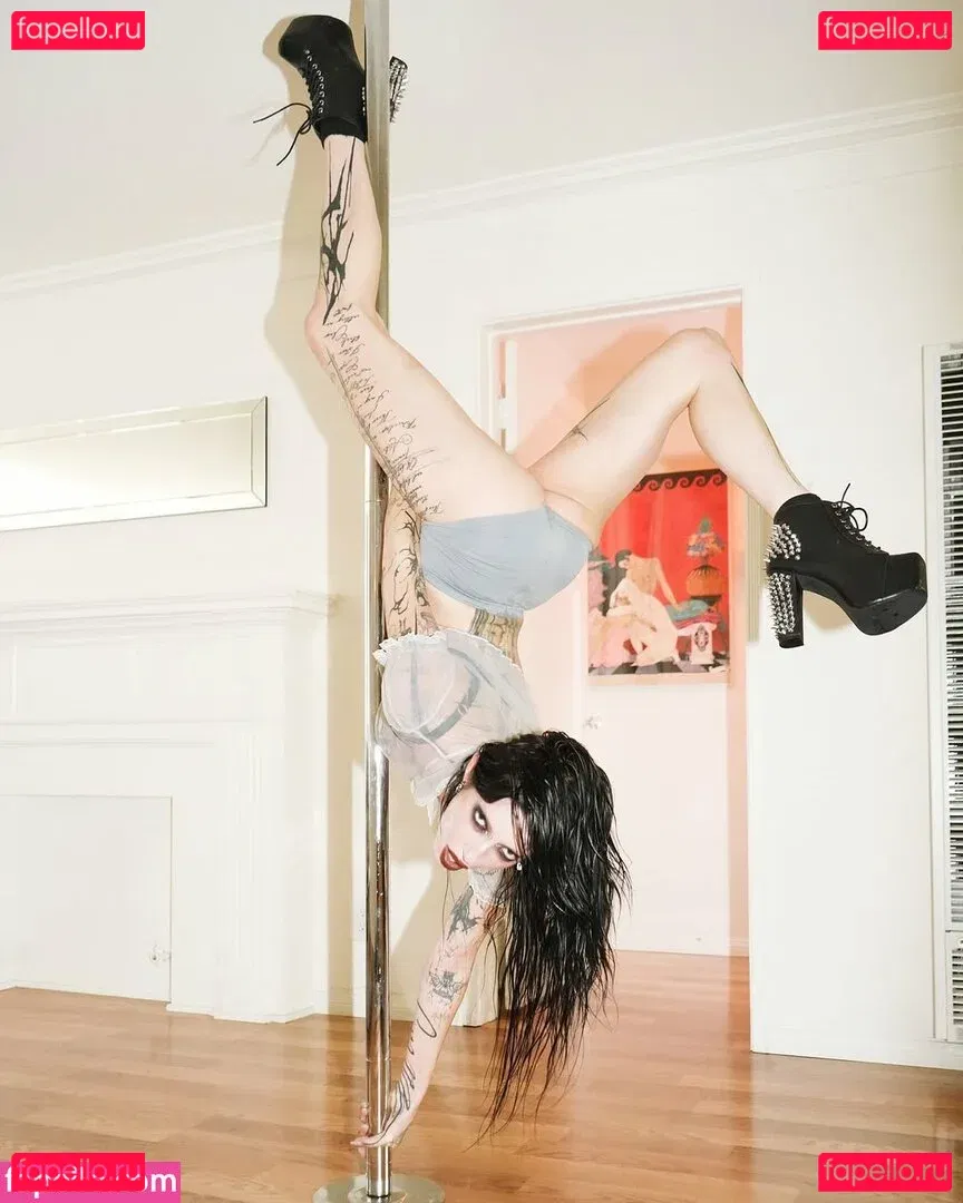 DeathbyRomy Onlyfans Photo Gallery 