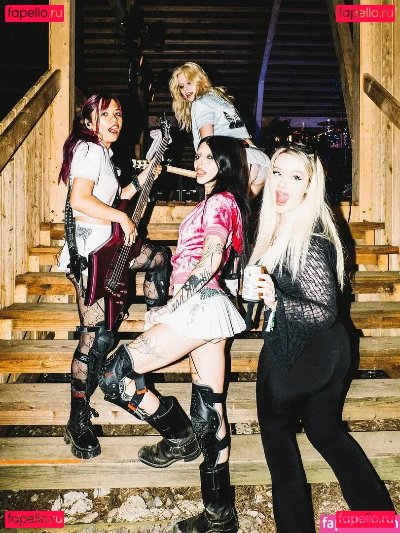 DeathbyRomy Onlyfans Photo Gallery 