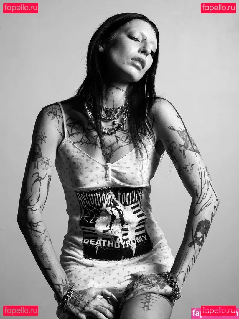 DeathbyRomy Onlyfans Photo Gallery 