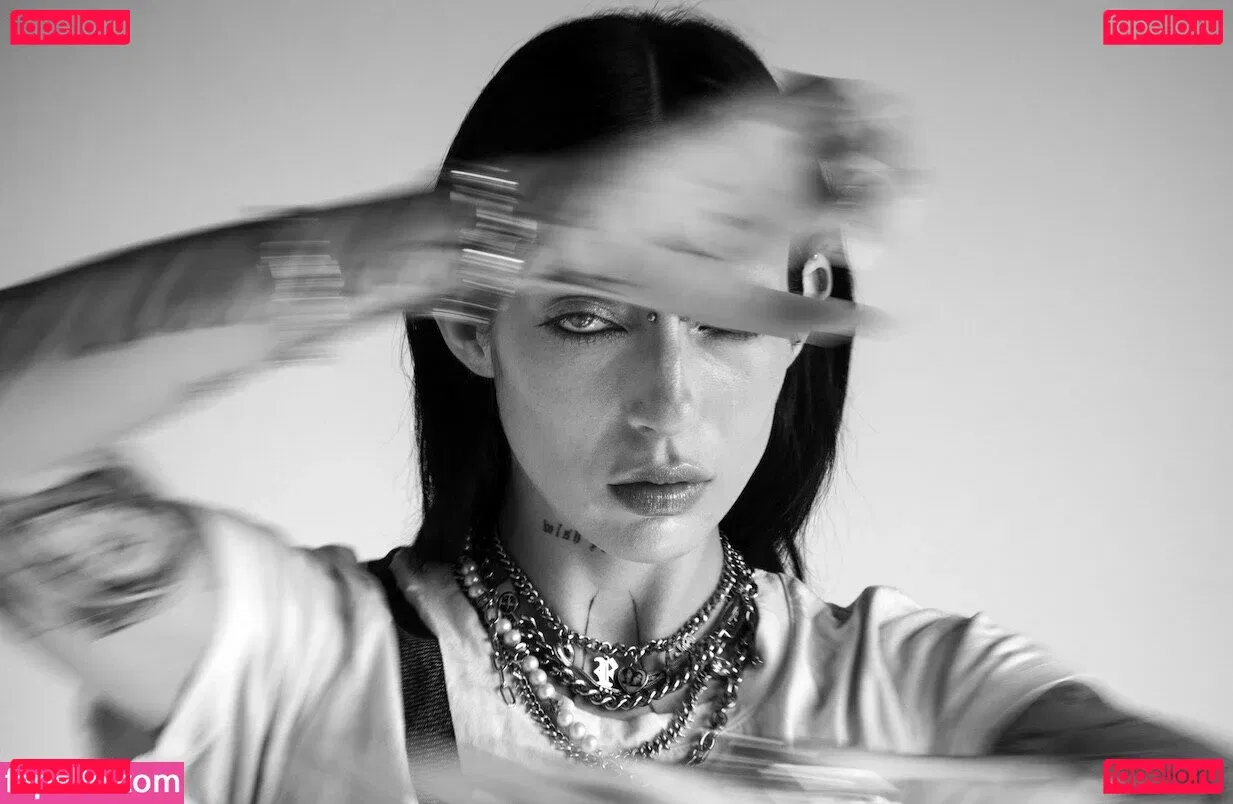 DeathbyRomy Onlyfans Photo Gallery 