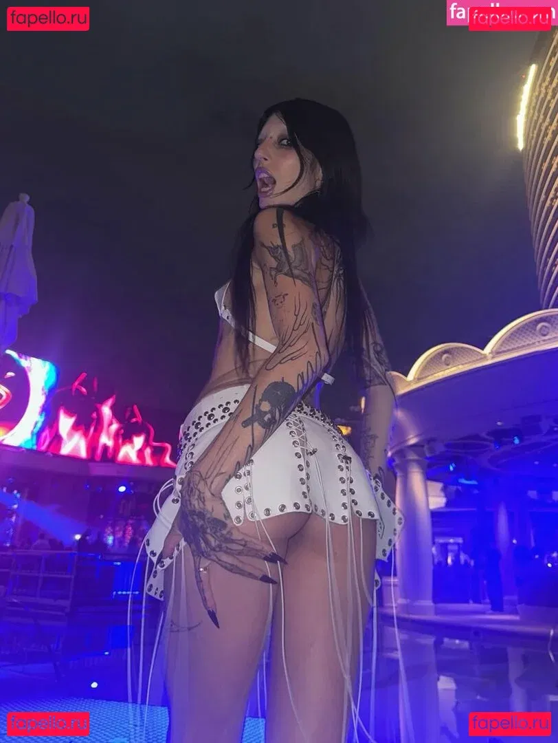 DeathbyRomy Onlyfans Photo Gallery 