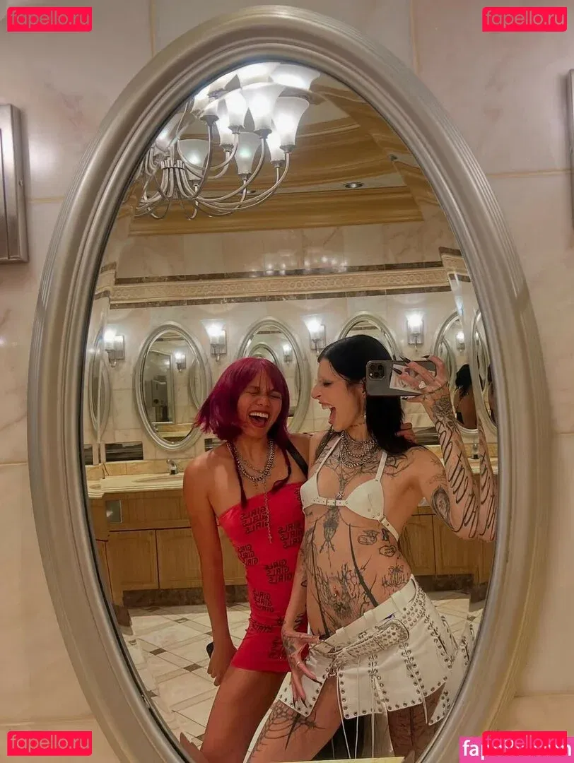 DeathbyRomy Onlyfans Photo Gallery 