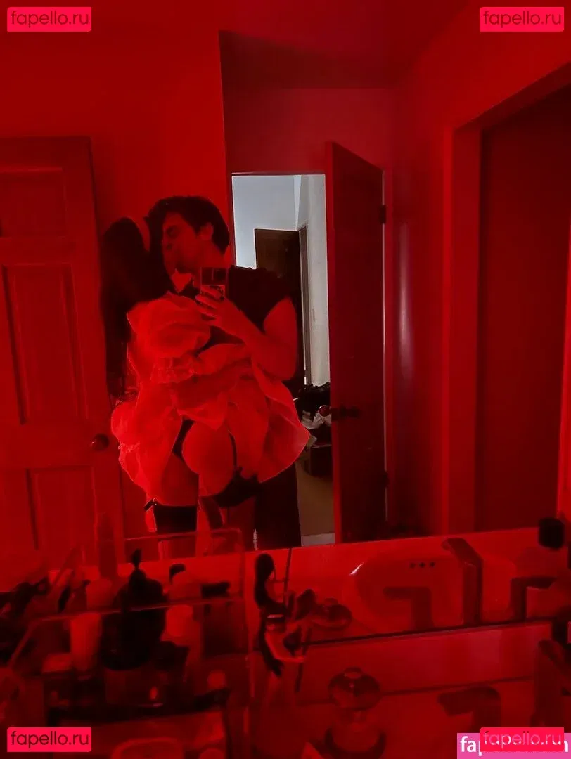 DeathbyRomy Onlyfans Photo Gallery 