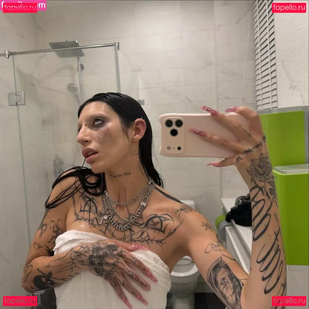 DeathbyRomy Onlyfans Photo Gallery 