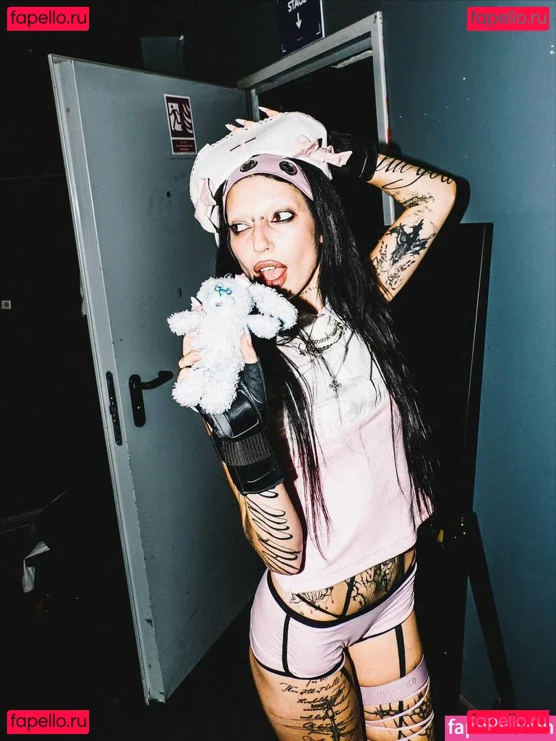 DeathbyRomy Onlyfans Photo Gallery 