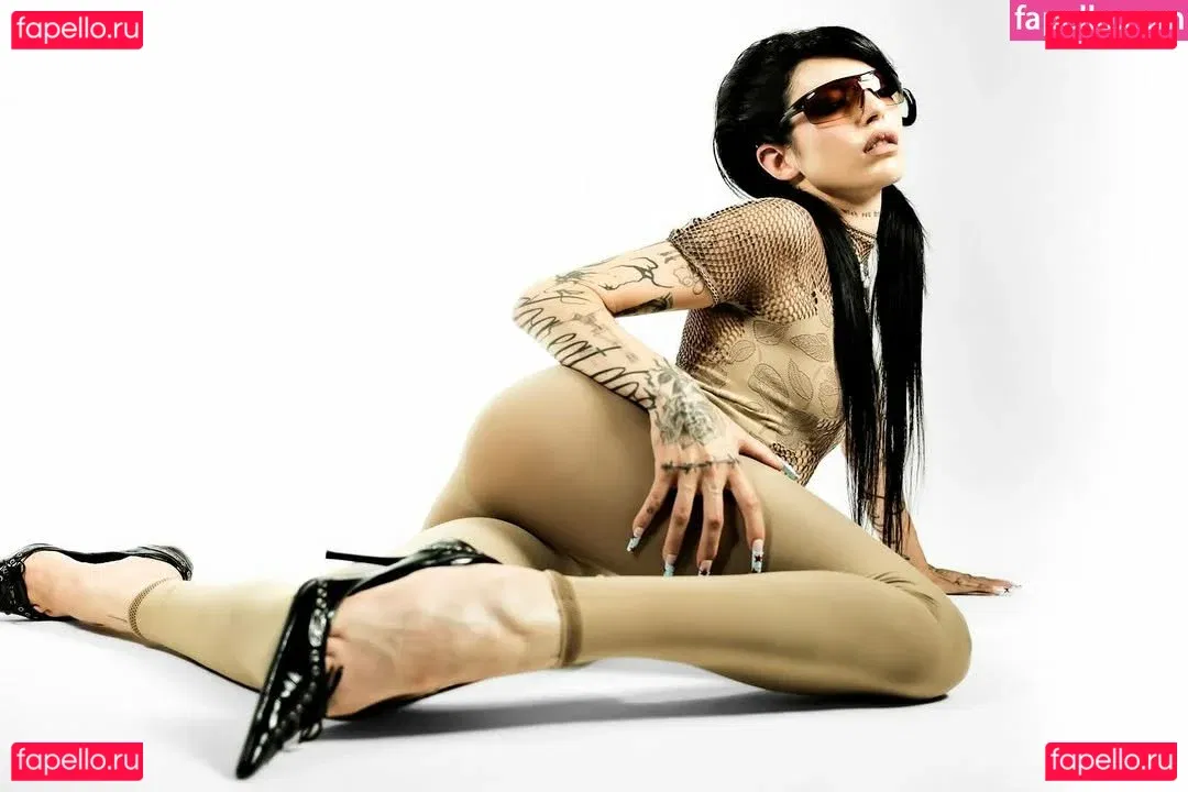 DeathbyRomy Onlyfans Photo Gallery 