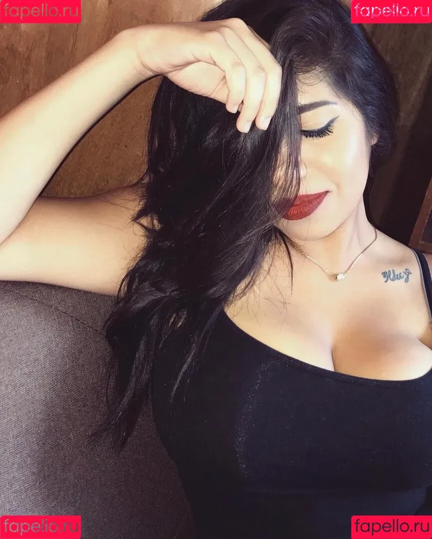 Kimberly Hdeez Onlyfans Photo Gallery 