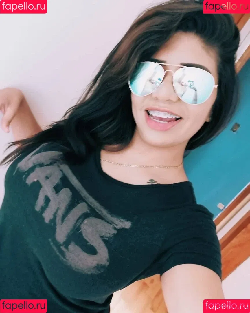 Kimberly Hdeez Onlyfans Photo Gallery 