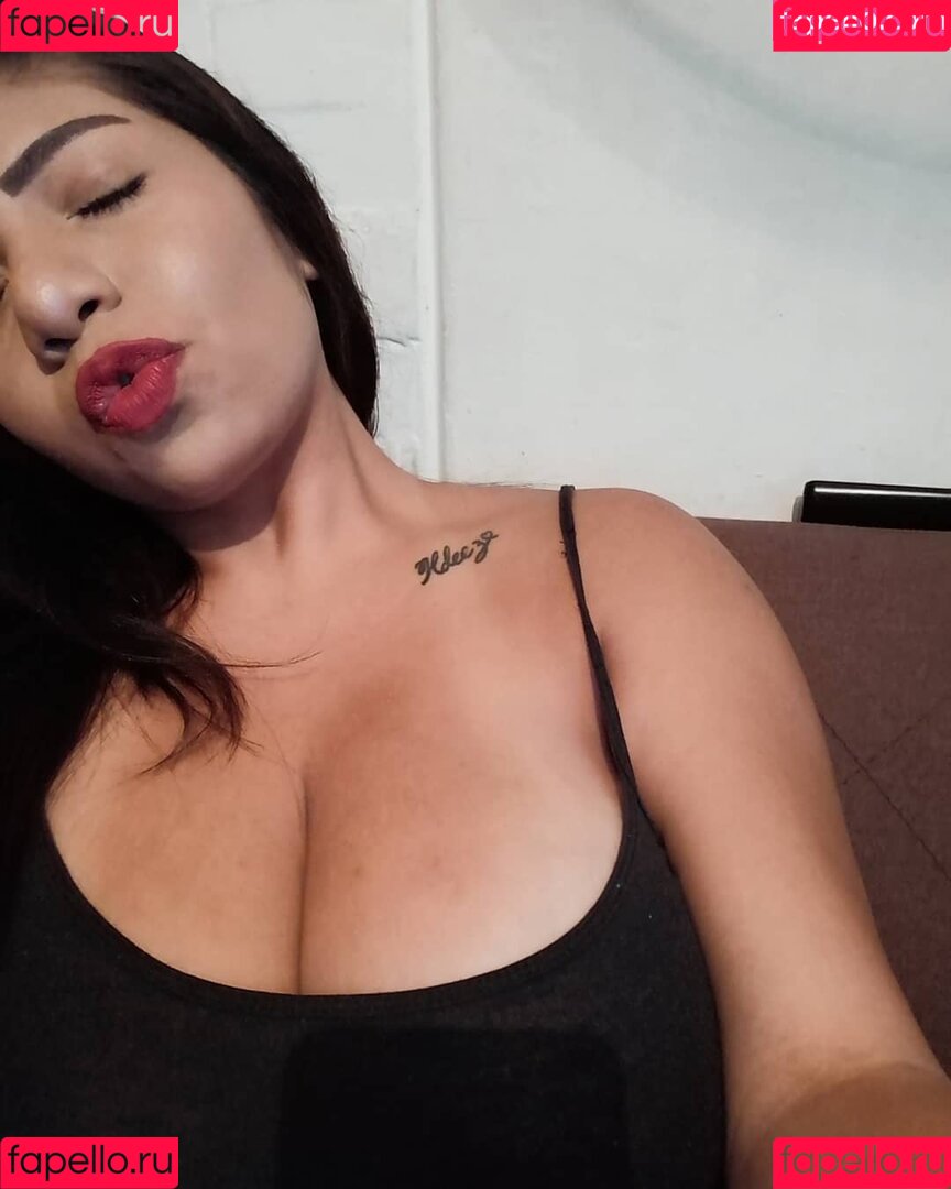 Kimberly Hdeez Onlyfans Photo Gallery 