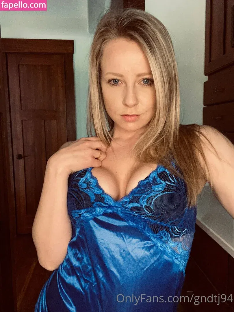 gndtj94 Onlyfans Photo Gallery 
