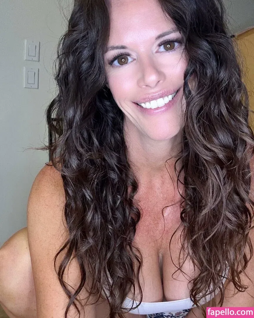 OnlyJans2023 Onlyfans Photo Gallery 