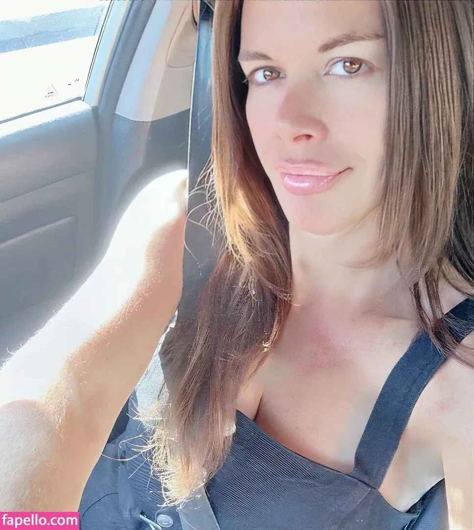 OnlyJans2023 Onlyfans Photo Gallery 