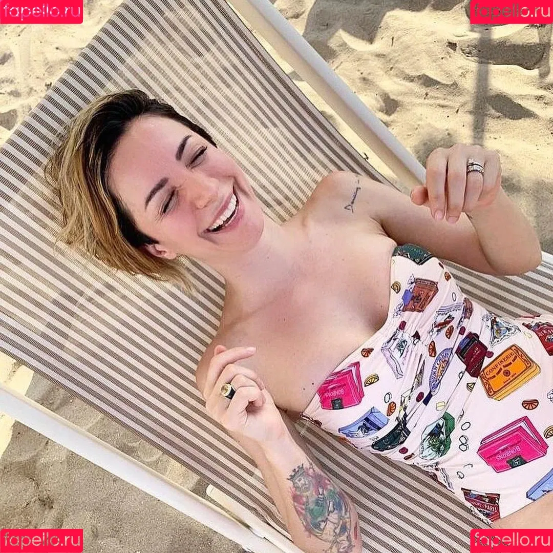 Andrea Delogu Onlyfans Photo Gallery 