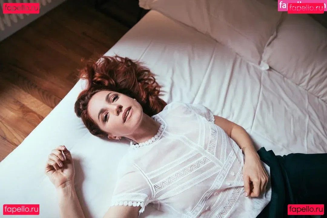 Andrea Delogu Onlyfans Photo Gallery 