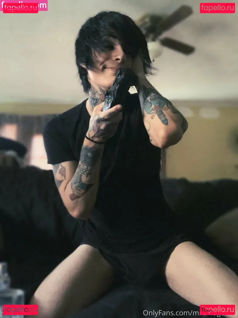 xxchrissdecemberxx Onlyfans Photo Gallery 