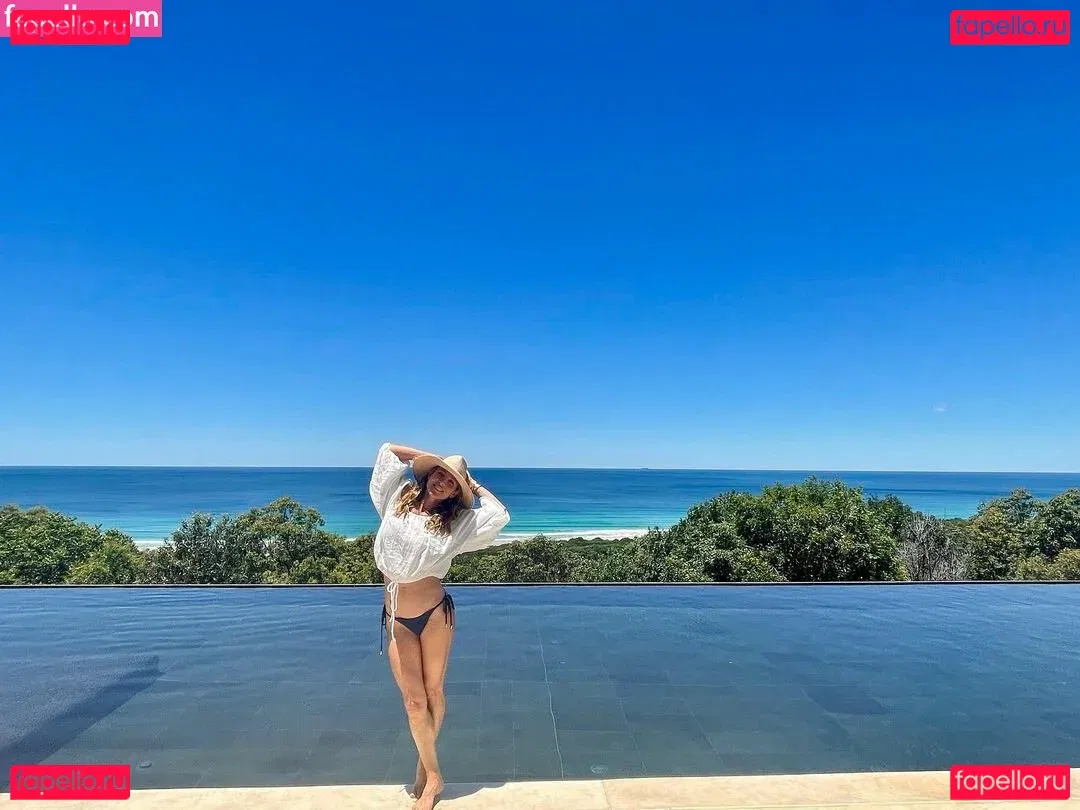 Elsa Pataky Onlyfans Photo Gallery 