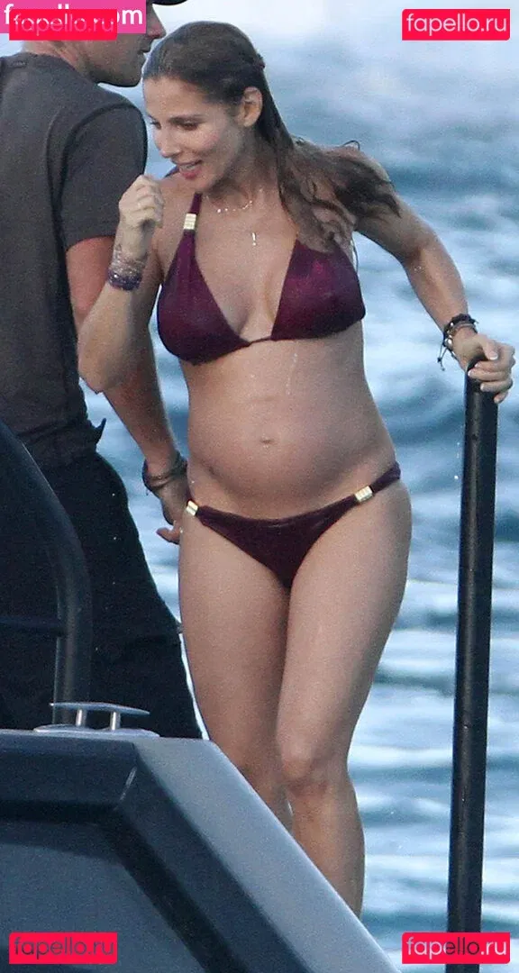 Elsa Pataky Onlyfans Photo Gallery 