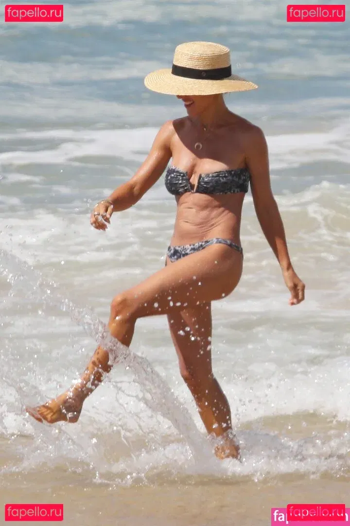 Elsa Pataky Onlyfans Photo Gallery 