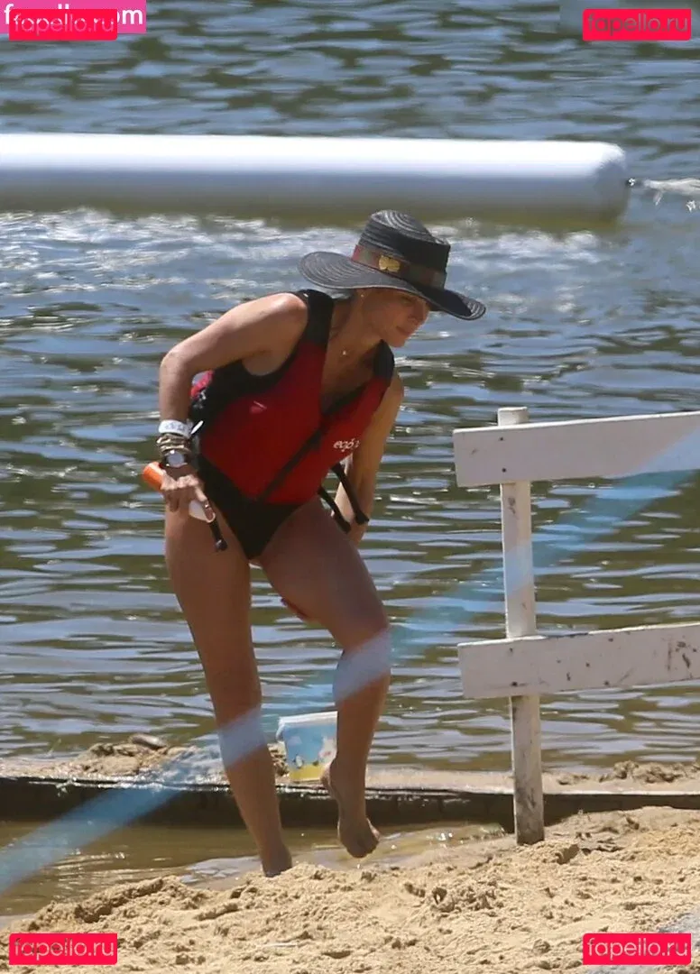 Elsa Pataky Onlyfans Photo Gallery 