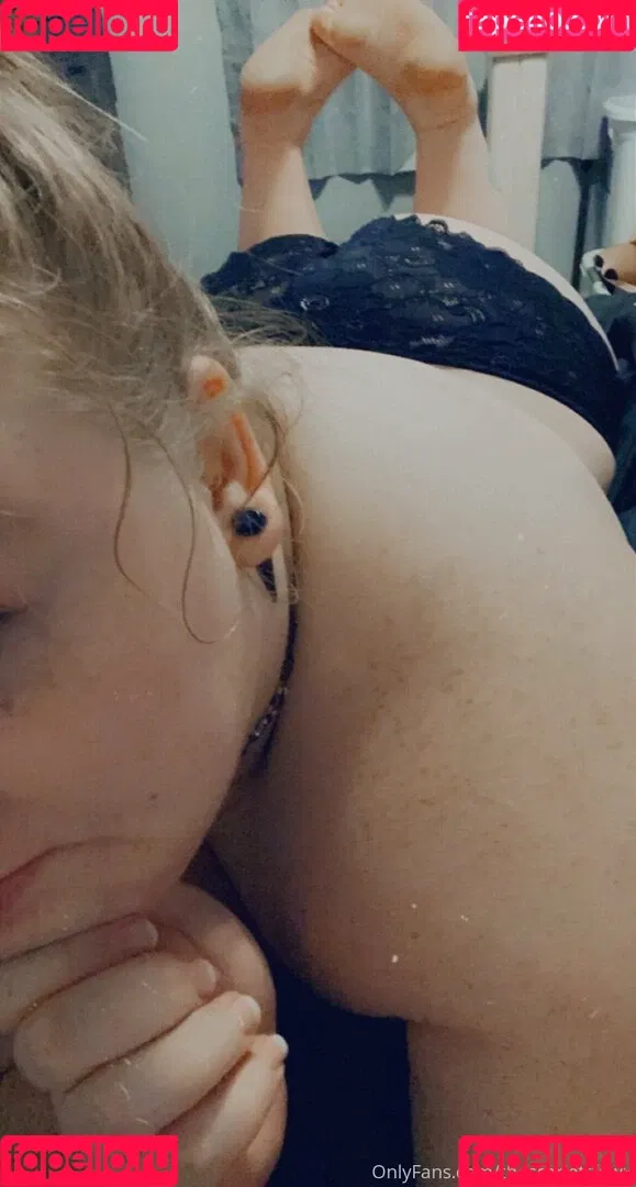 thescarlettfawx Onlyfans Photo Gallery 